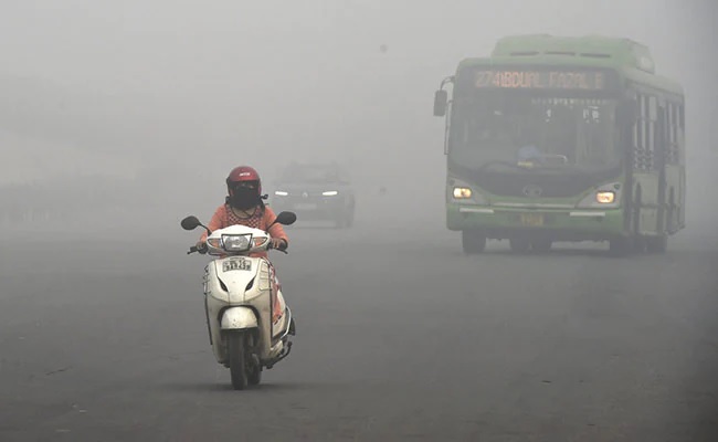 Air is toxic in Delhi